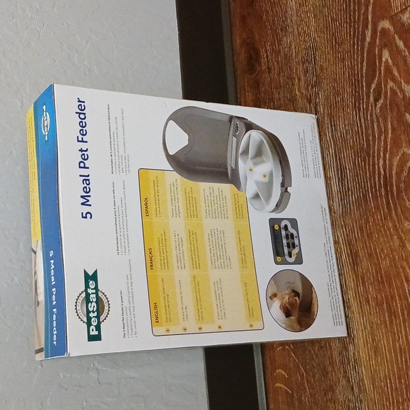 PetSafe Automatic 5 meal Programmable Pet Feeder Dispenser - Picture 5 of 10